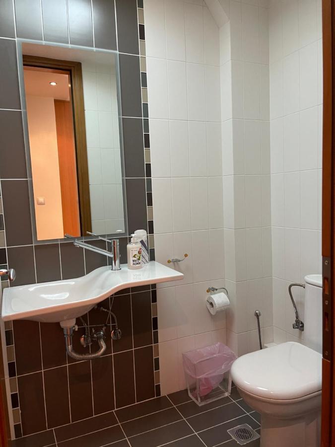 Azure Retreat Apartment Лутраки Екстериор снимка